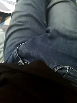 Snapshot of Alextran1002 chatting on 09.20.25 Alextran1002 online show from 09.20.25