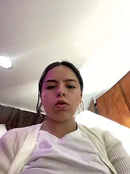 EmilyHarperr online show from 10.03.25