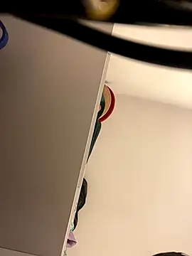 EmilyHarperr online show from 11.22.25