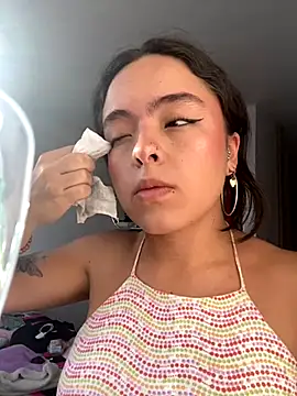 EmilyHarperr online show from 11.27.25