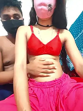 maya-Couple19 online show from 10.13.25