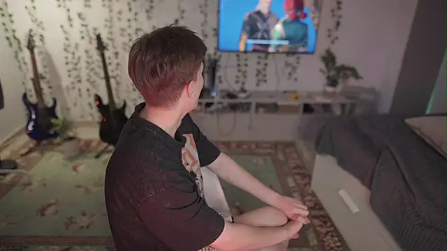 RusBradPitt online show from 11.19.25