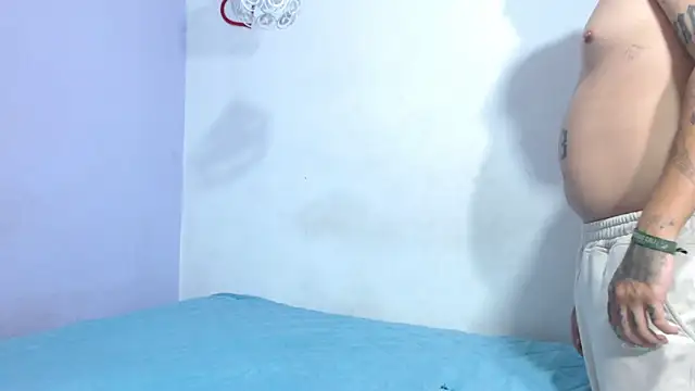 onixandghosty1 online show from 12.03.25