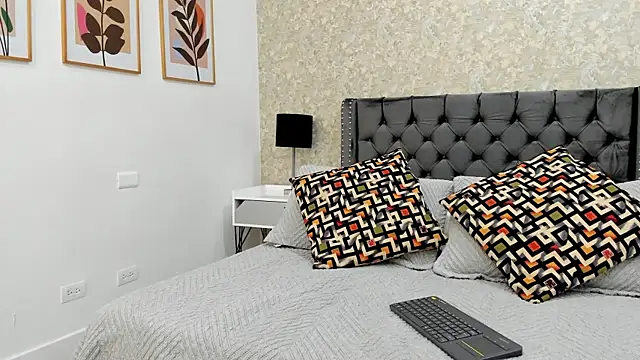 Cataleya Wayne online show from 11.19.25