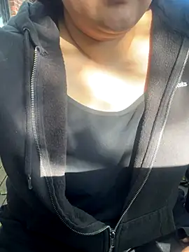 Snapshot of inked_nekoo chatting on 11.02.25 inked nekoo online show from 11.02.25