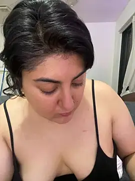 Snapshot of inked_nekoo chatting on 11.08.25 inked nekoo online show from 11.08.25