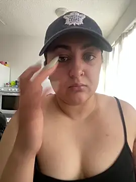 Snapshot of inked_nekoo chatting on 12.01.25 inked nekoo online show from 12.01.25