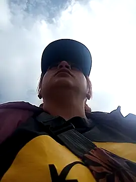 Mariana-94 online show from 12.19.25