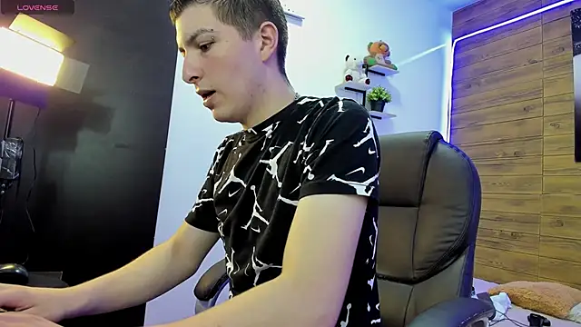 taner king online show from 11.23.25