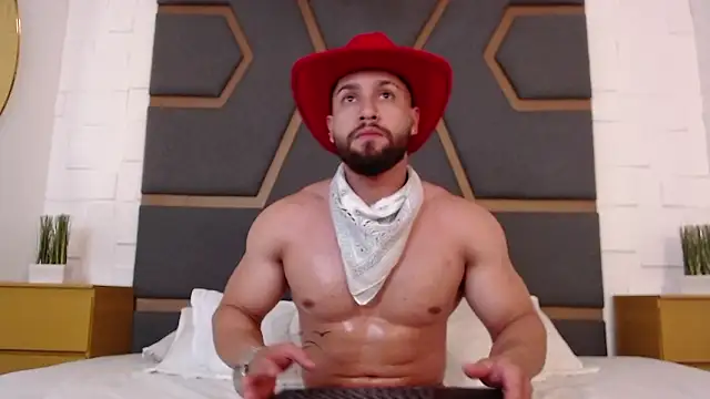 massimofiore  online show from 02.03.26