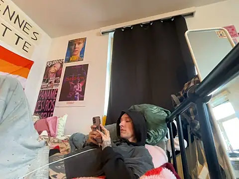 Snapshot of Styxlust chatting on 04.21.26 Styxlust online show from 04.21.26