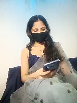 Snapshot of TheSassyGirl7 chatting on 11.01.25 TheSassyGirl7 online show from 11.01.25