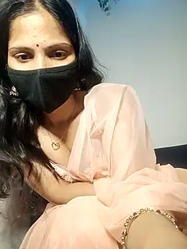 Snapshot of TheSassyGirl7 chatting on 11.06.25 TheSassyGirl7 online show from 11.06.25