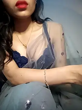 Snapshot of TheSassyGirl7 chatting on 11.18.25 TheSassyGirl7 online show from 11.18.25