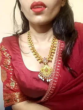 Snapshot of TheSassyGirl7 chatting on 12.16.25 TheSassyGirl7 online show from 12.16.25