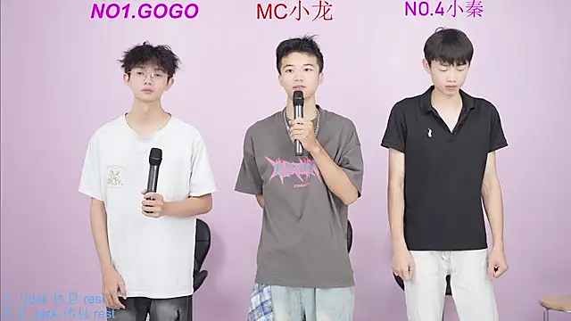 Snapshot of BeautifulBoys-888 chatting on 09.30.25 BeautifulBoys-888 online show from 09.30.25