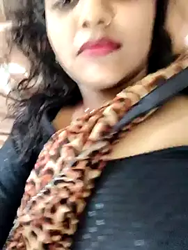 AnanyaKapoor89 online show from 09.24.25