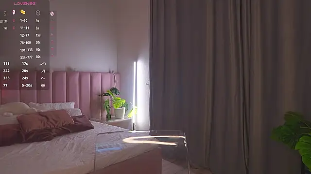 ShinyBarbie online show from 03.10.26