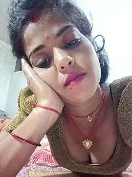 Snapshot of Rachna_Love chatting on 09.15.25 Rachna Love online show from 09.15.25