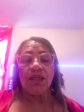 Vickysweeeettt online show from 12.20.25