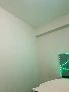 Snapshot of Vickysweeeettt chatting on 04.11.26 Vickysweeeettt online show from 04.11.26