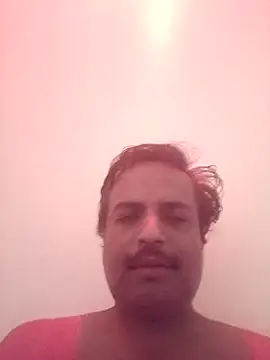 Snapshot of vardh033 chatting on 09.20.25 vardh033 online show from 09.20.25