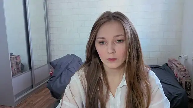 AlisaWyn online show from 11.06.25