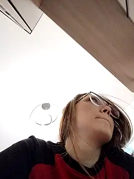 AlisaWyn online show from 01.12.26