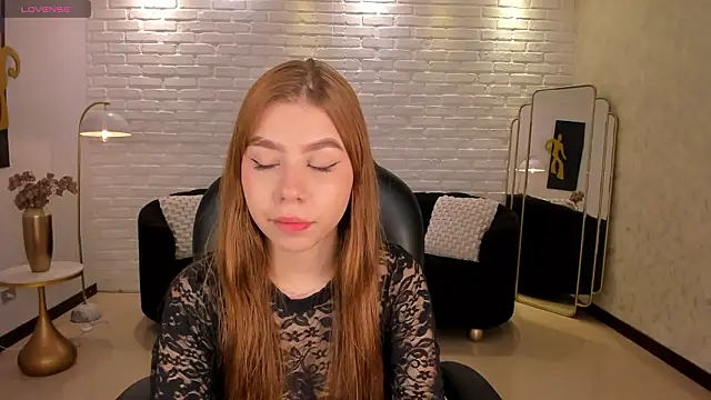 TiffannySins online show from 02.10.26