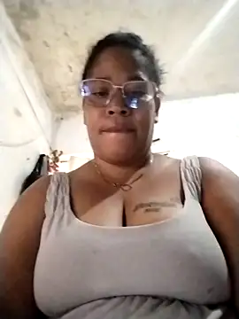 Big ass submissive online show from 10.25.25