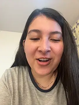 evelyn 1702 online show from 06.28.26