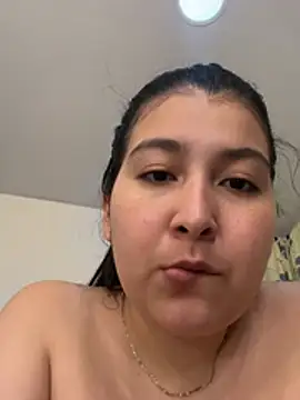 evelyn 1702 online show from 07.24.26