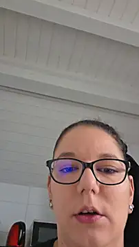 Swiss Lady online show from 11.27.25