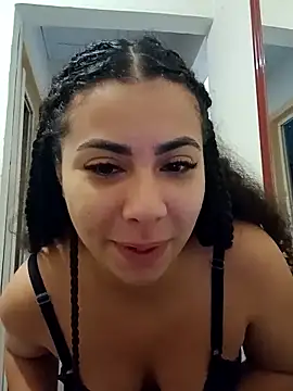 Snapshot of A_maddy chatting on 10.19.25 A maddy online show from 10.19.25