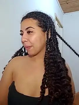 Snapshot of A_maddy chatting on 10.22.25 A maddy online show from 10.22.25