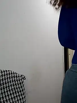 Snapshot of A_maddy chatting on 11.09.25 A maddy online show from 11.09.25