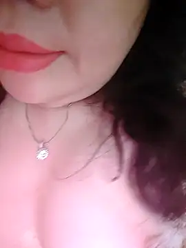 Snapshot of Julyy08 chatting on 03.03.26 Julyy08 online show from 03.03.26