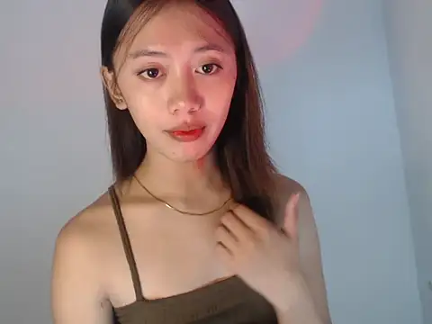 Snapshot of lovely_kiannaHugecock chatting on 09.28.25 lovely kiannaHugecock online show from 09.28.25