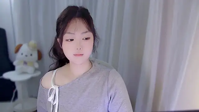 Snapshot of YUANYUAN-A chatting on 11.08.25 YUANYUAN-A online show from 11.08.25