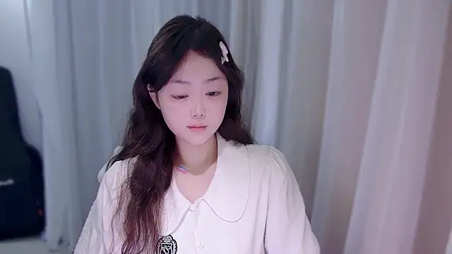 YUANYUAN-A online show from 11.13.25