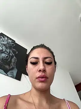 Isabellaa Palacios online show from 04.01.26