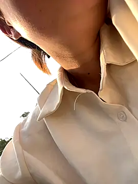 han-cute online show from 12.21.25