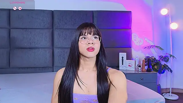 Slenna Moon online show from 02.08.26