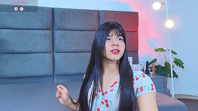 Slenna Moon online show from 03.23.26