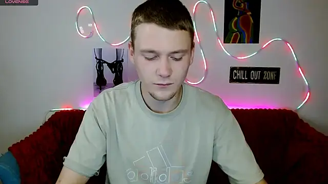 Xavier Night81 online show from 11.16.25