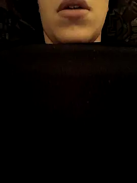 Snapshot of Ahalm chatting on 10.03.25 Ahalm online show from 10.03.25