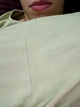 Snapshot of Ahalm chatting on 10.24.25 Ahalm online show from 10.24.25