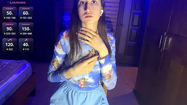 Shyselly online show from 10.30.25