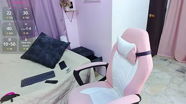 DaniniAnderson online show from 10.20.25