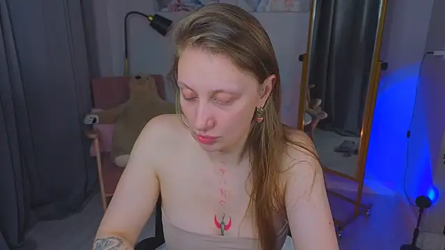 babydarkness online show from 10.06.25